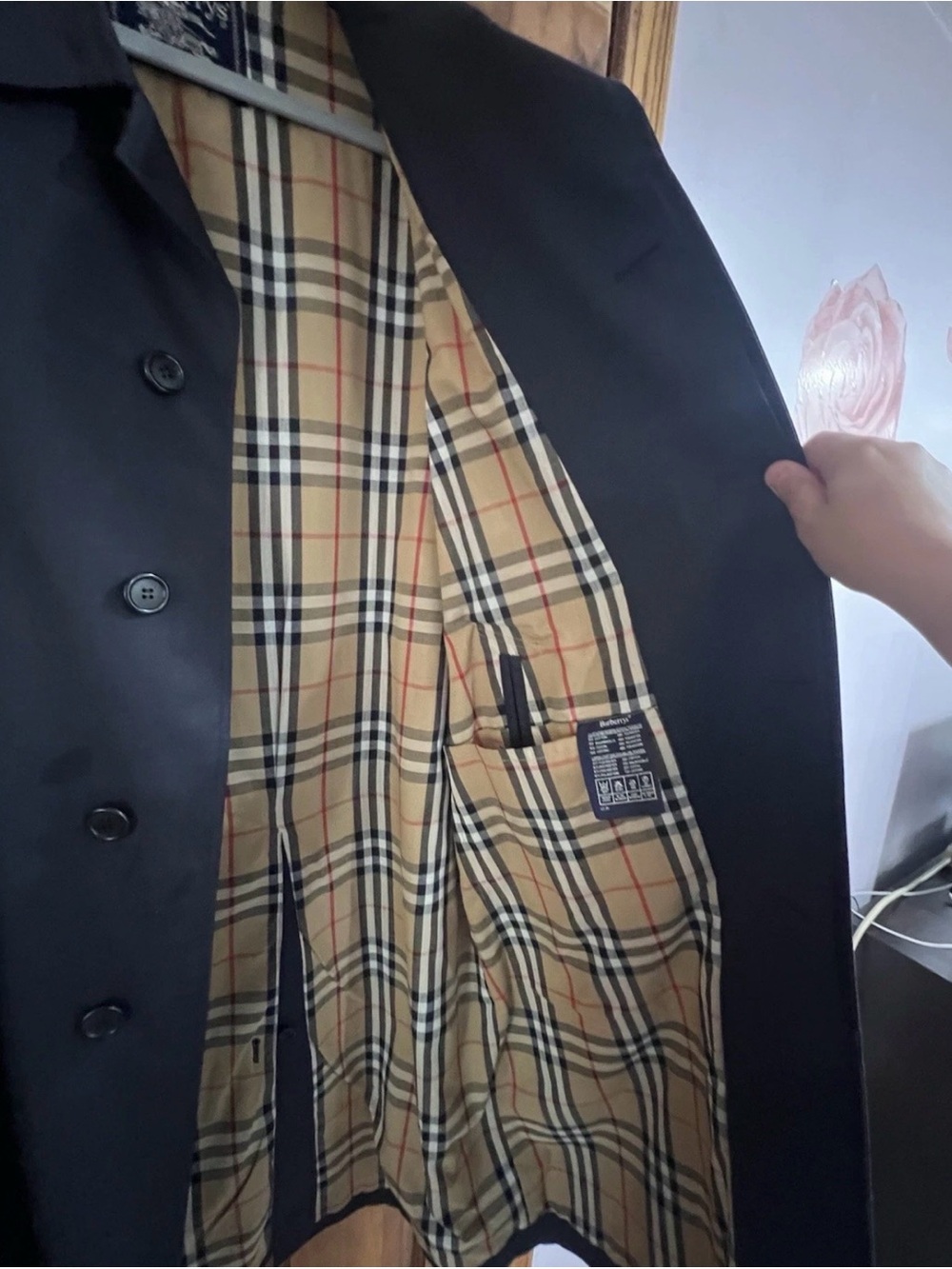 Vintage Burberry Men’s Trench Coat - Picture 6 of 11
